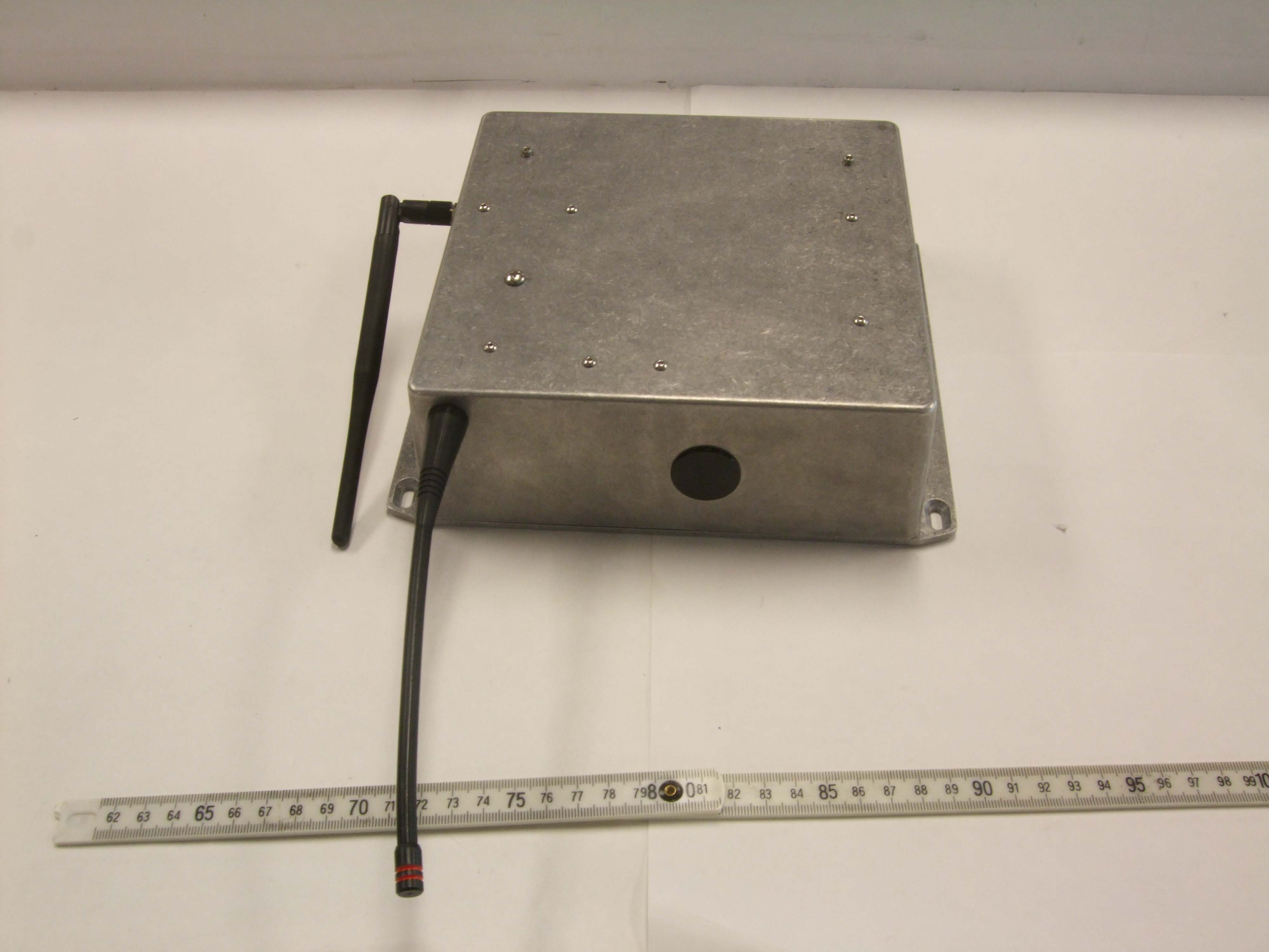 FCC ID 2AA7C-INSTADP External Photos