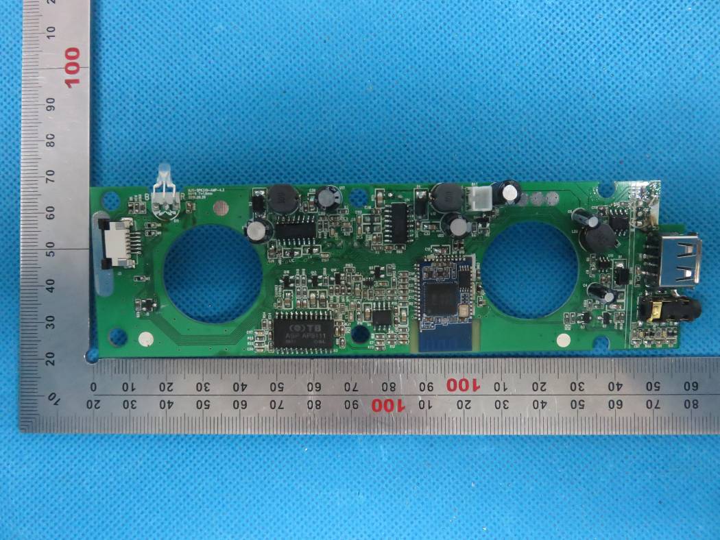 FCC ID 2AAGL-SPK310 Internal Photos