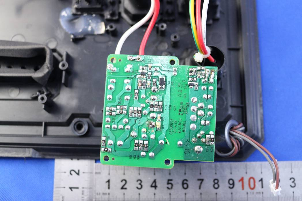 FCC ID 2AAINYS1349 Internal Photos