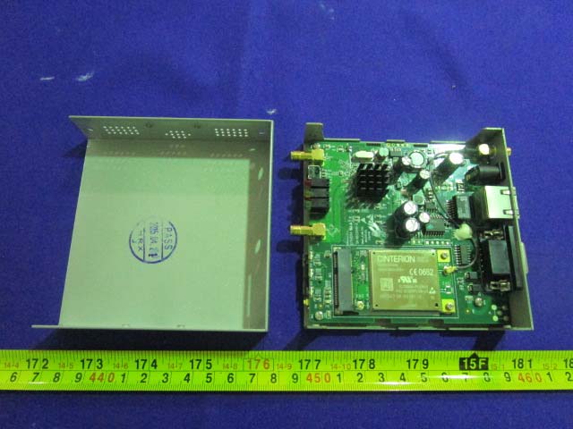 FCC ID 2AANYIR6S Internal Photos
