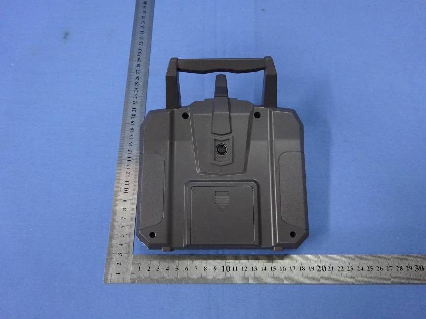 FCC ID 2AARVRCL-R8RADIO External Photos