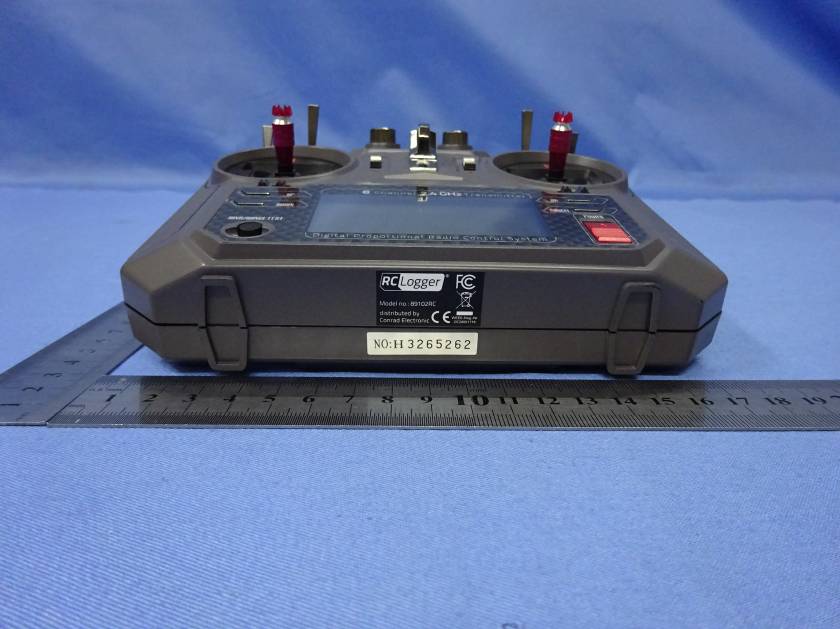 FCC ID 2AARVRCL-R8RADIO External Photos