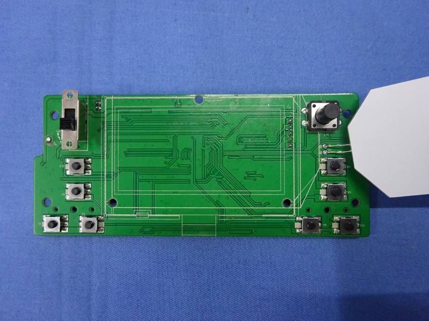 FCC ID 2AARVRCL-R8RADIO Internal Photos