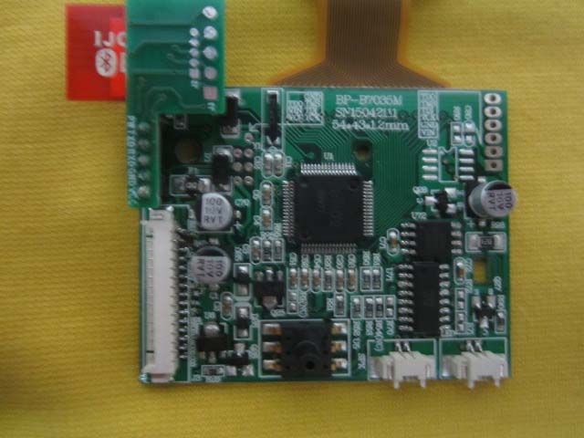 FCC ID 2AAS7-BFZ Internal Photos