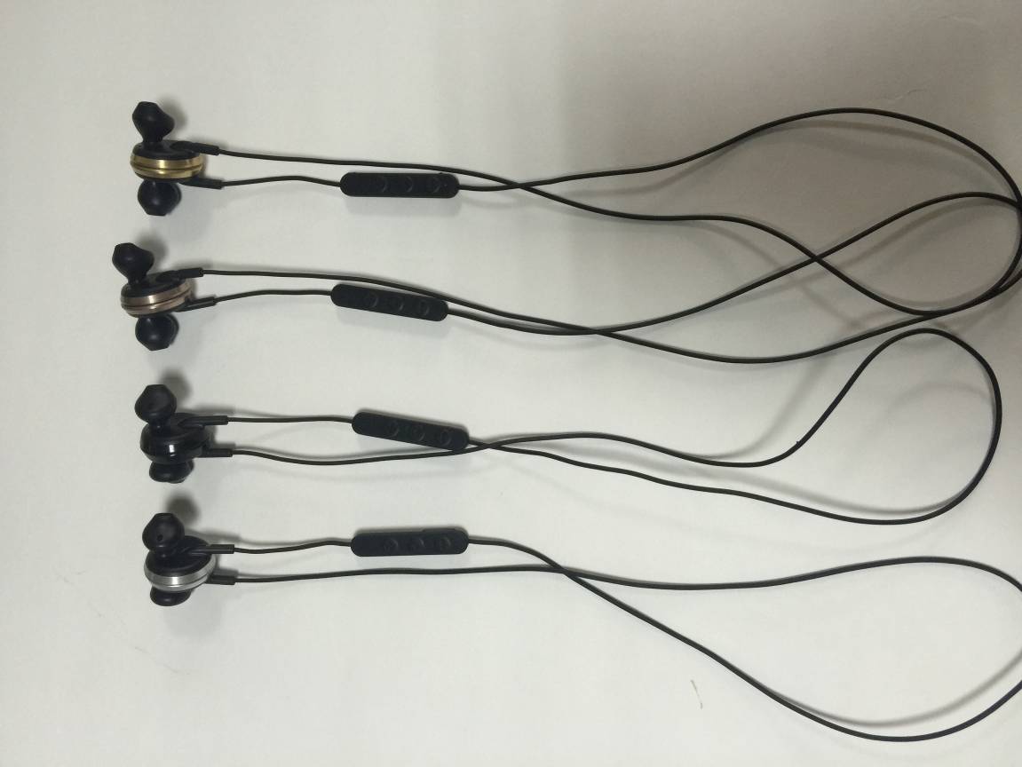 FCC ID 2AB2S-IAM5110 External Photos