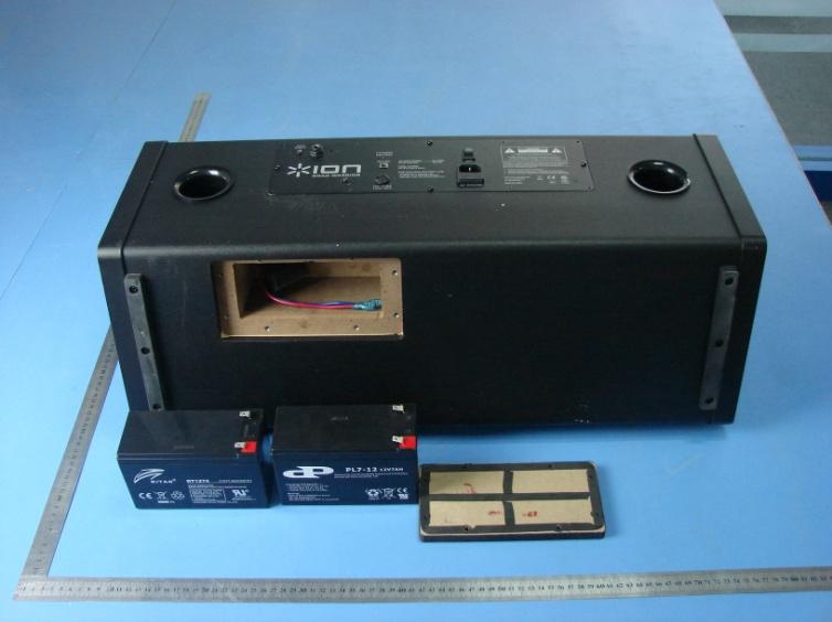 FCC ID 2AB3E-IPA27 Internal Photos