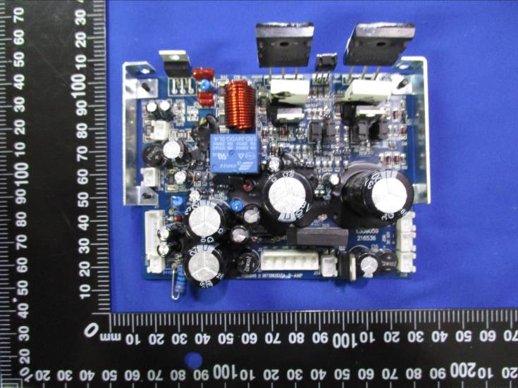 FCC ID 2AB3E-IPA69 Internal Photos