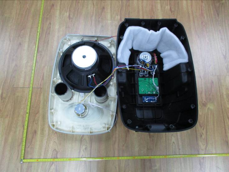 FCC ID 2AB3E-IPA69 Internal Photos