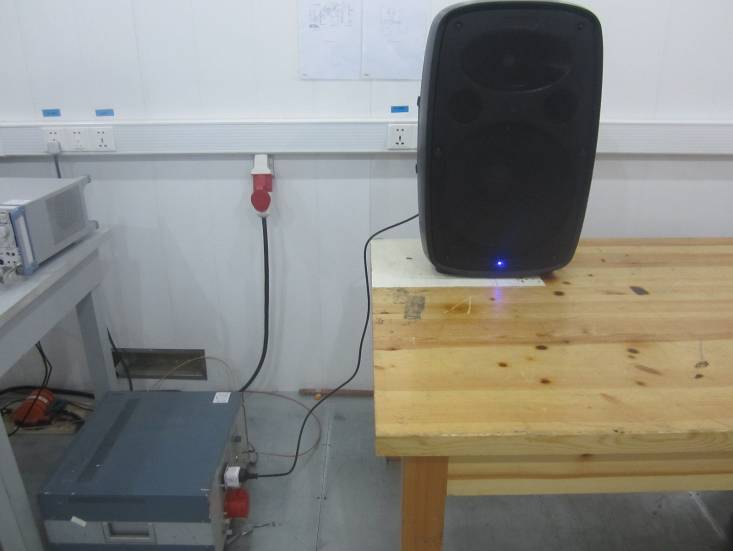 FCC ID 2AB3E-IPA69 Test Setup Photos