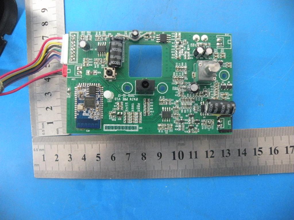 FCC ID 2AB3E-IPA74 Internal Photos