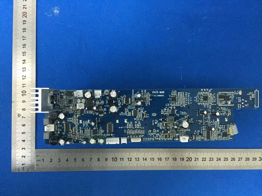 FCC ID 2AB3E-IPA75 Internal Photos