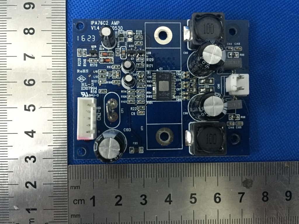 FCC ID 2AB3E-IPA79A Internal Photos