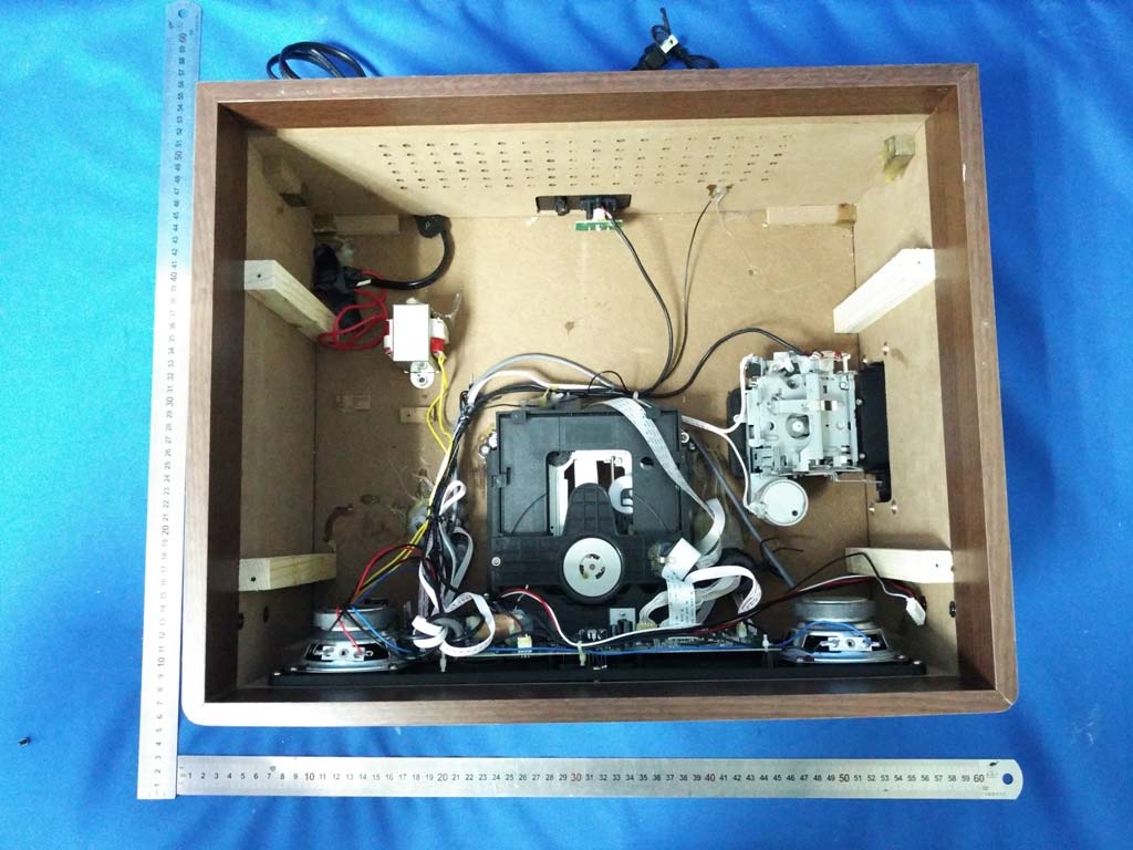 FCC ID 2AB3E-IT67 Internal Photos
