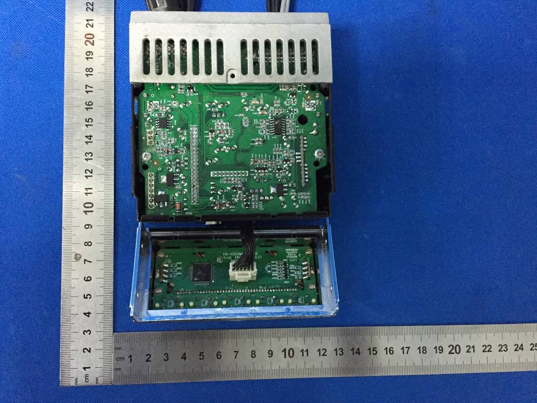 FCC ID 2AB7S-MOTOR4 Internal Photos