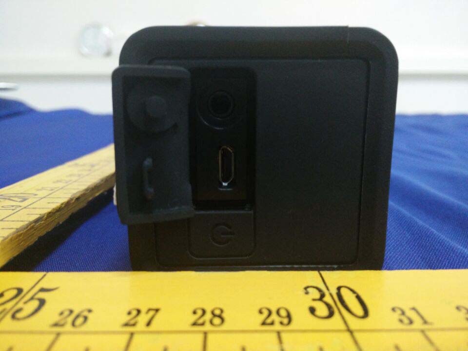 FCC ID 2AB9SM52 External Photos