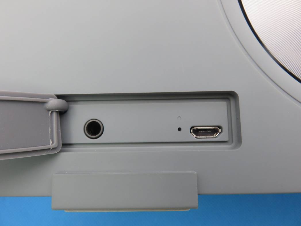 FCC ID 2AB9SM90 Internal Photos