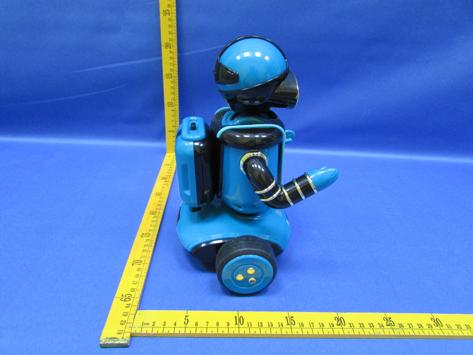 FCC ID 2AB9WW01 External Photos