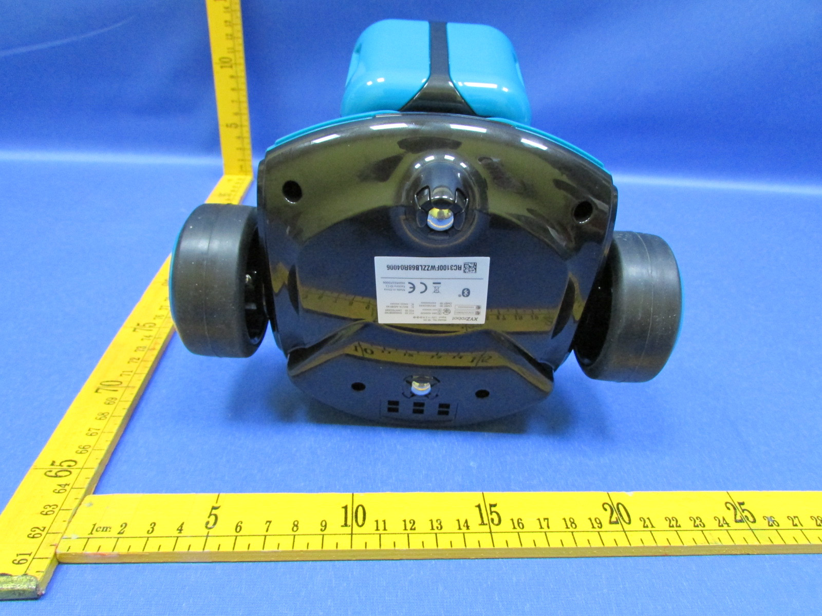 FCC ID 2AB9WW01 External Photos