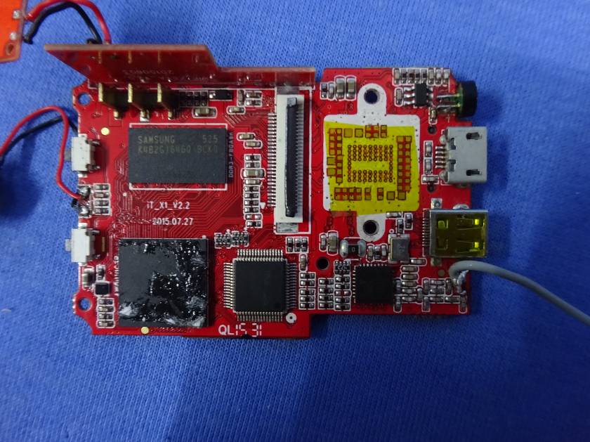 FCC ID 2ABAT-SDV105 Internal Photos