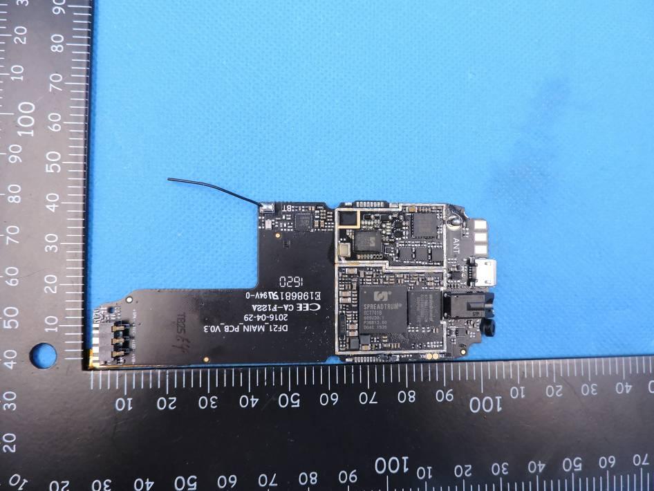 FCC ID 2ABBS-M333G Internal Photos