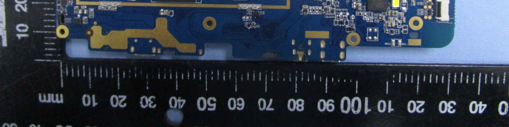 FCC ID 2ABFV-ICH10 Internal Photos