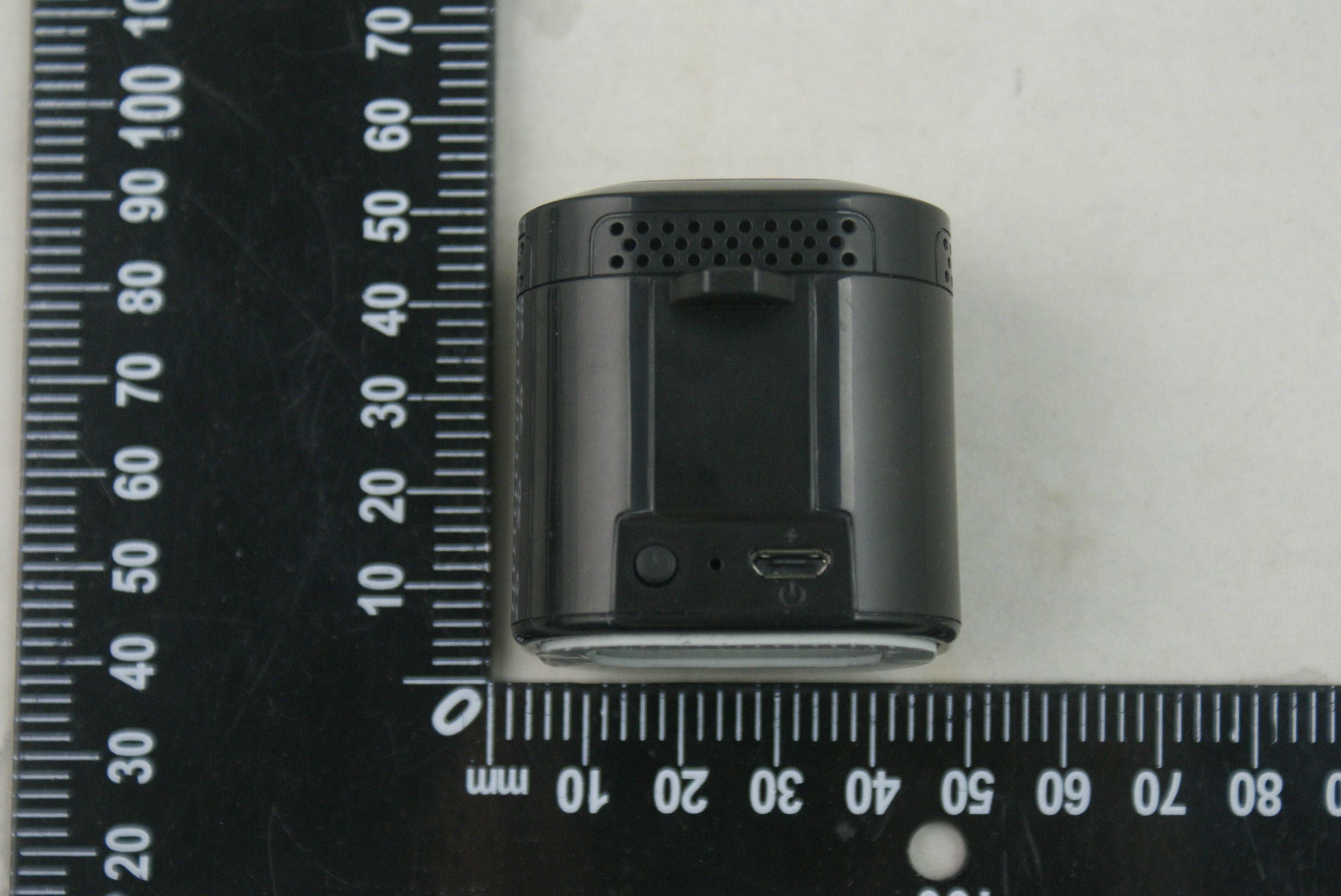 FCC ID 2ABL7-BTS500 External Photos