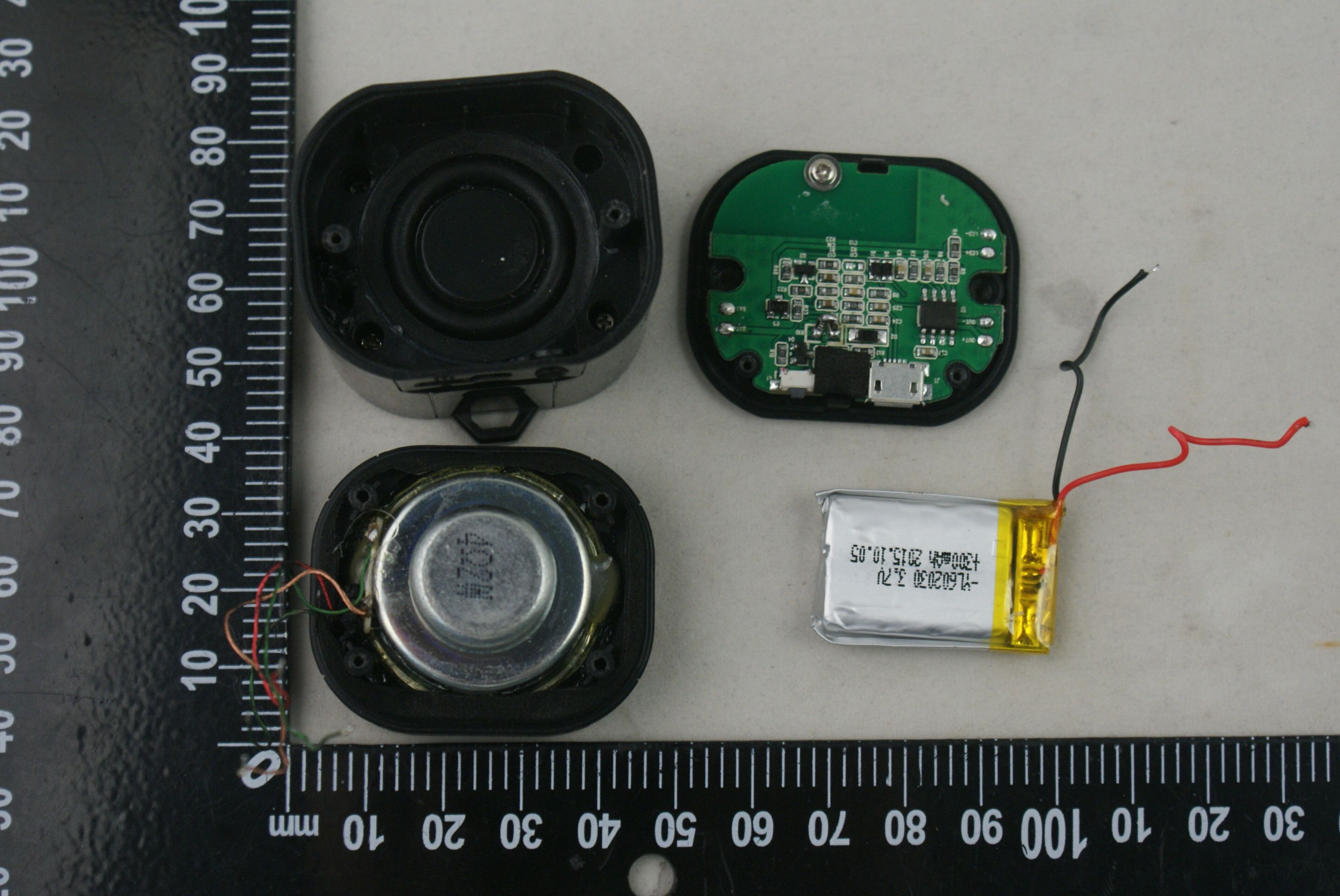 FCC ID 2ABL7-BTS500 Internal Photos