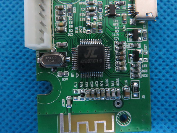 FCC ID 2ABM9F12 Internal Photos