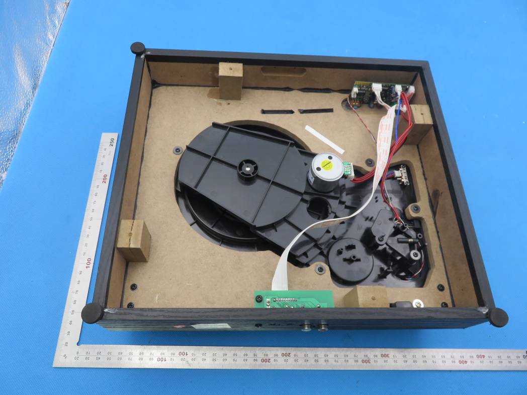FCC ID 2ABM9T2A Internal Photos