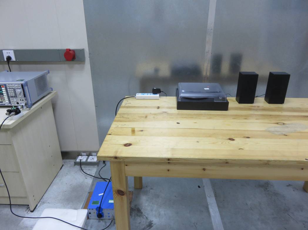 FCC ID 2ABM9T2A Test Setup Photos