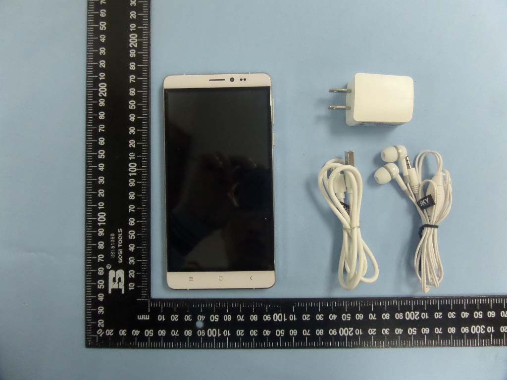 FCC ID 2ABOSSKYPLA60P External Photos