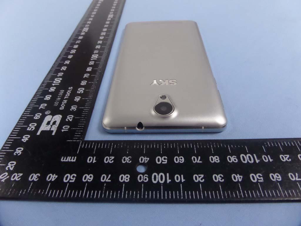 FCC ID 2ABOSSKYPLA60P External Photos