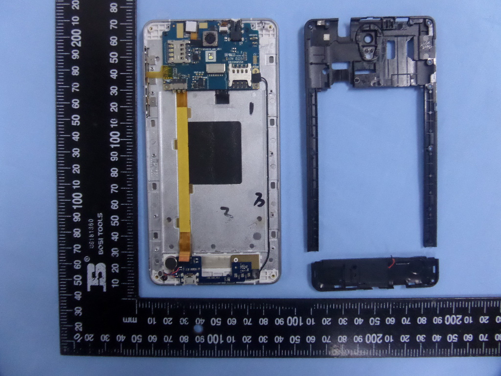 FCC ID 2ABOSSKYPLA60P Internal Photos