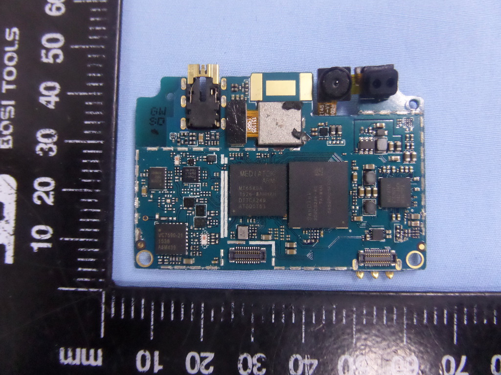 FCC ID 2ABOSSKYPLA60P Internal Photos