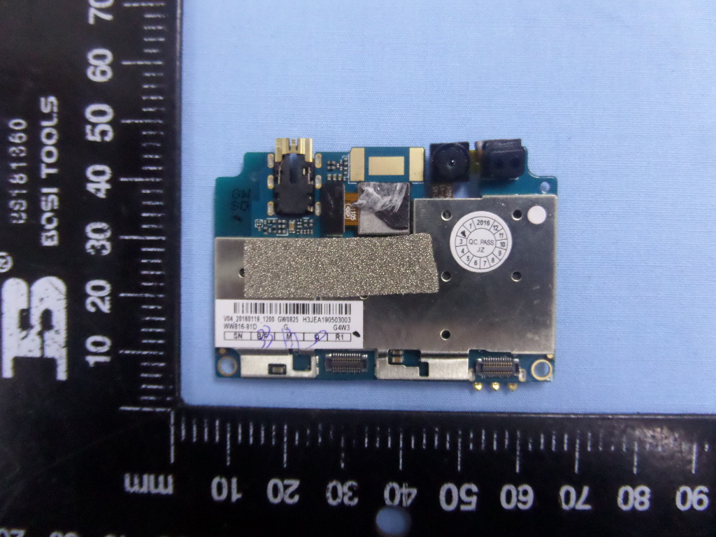 FCC ID 2ABOSSKYPLA60P Internal Photos