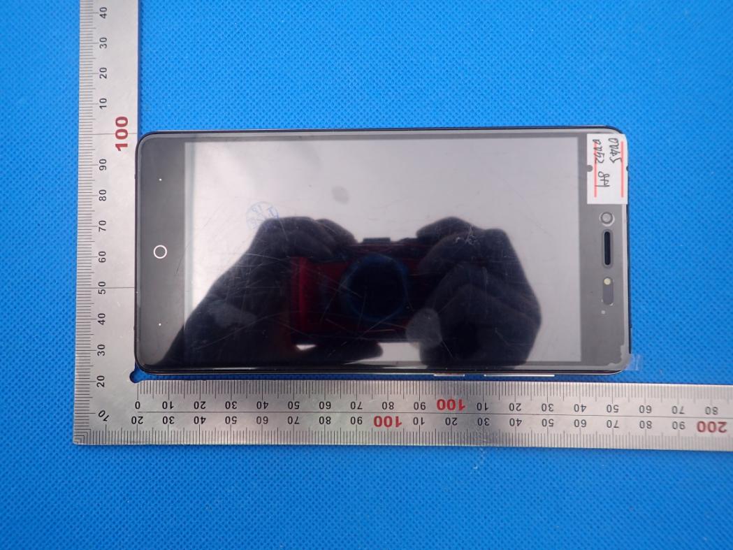 FCC ID 2ABOSSKYPLAT55C External Photos