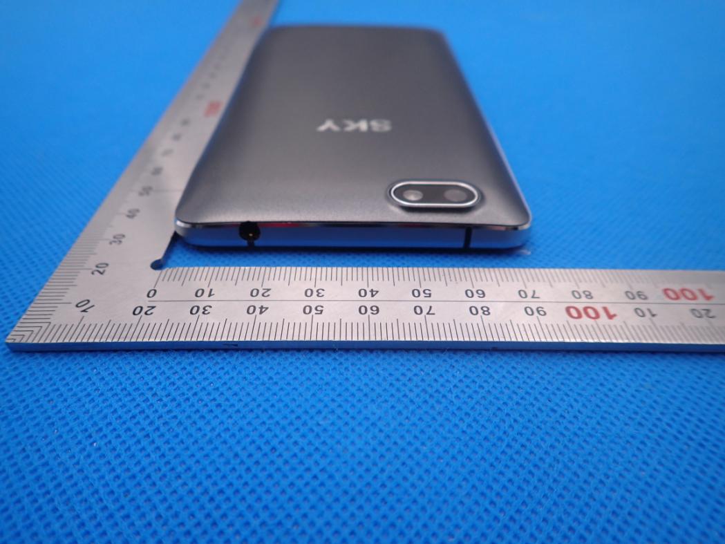 FCC ID 2ABOSSKYPLAT55C External Photos