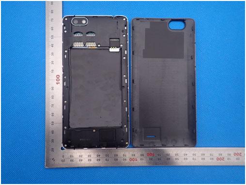 FCC ID 2ABOSSKYPLAT55C Internal Photos