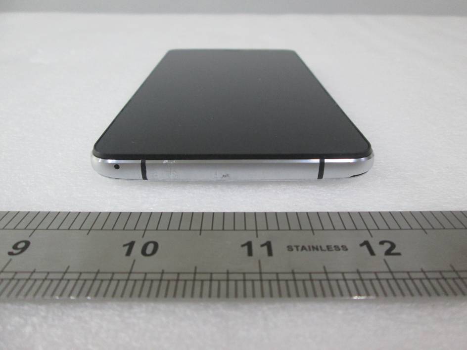 FCC ID 2ABOSSKYPLAT60PL External Photos