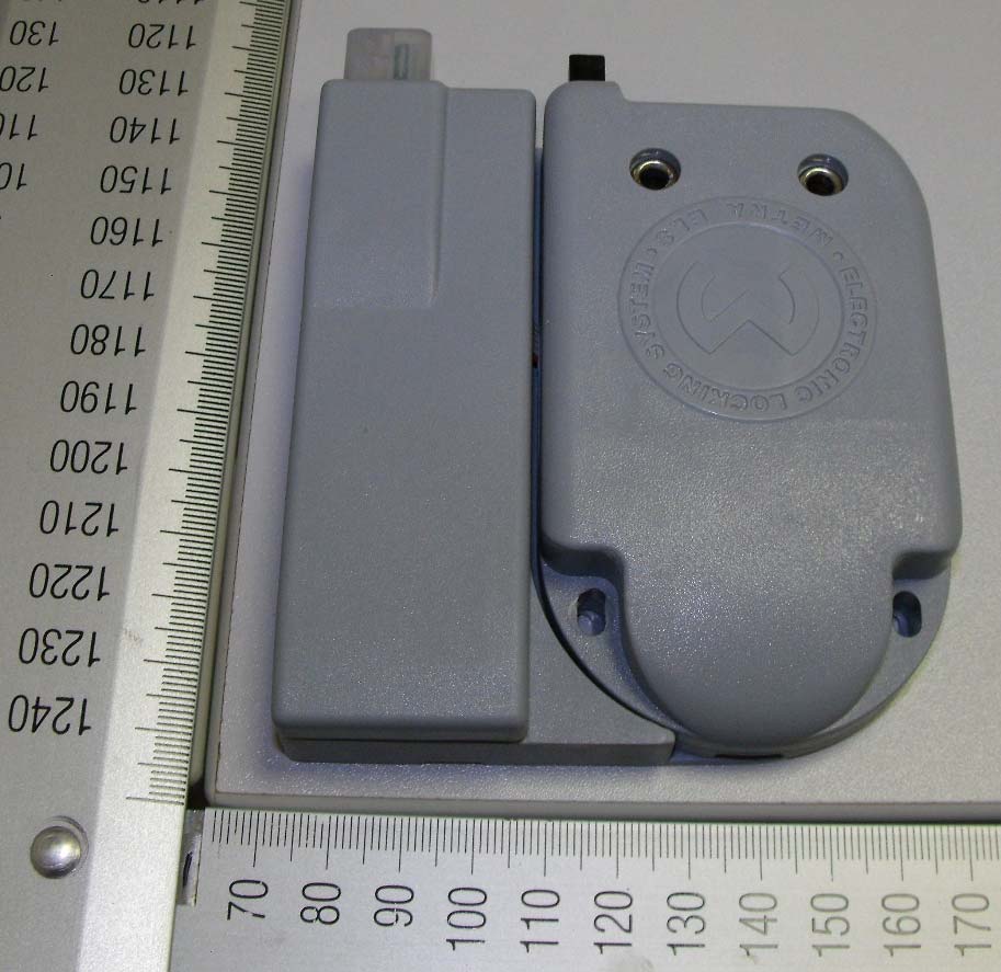 FCC ID 2ABT80003P1142 External Photos