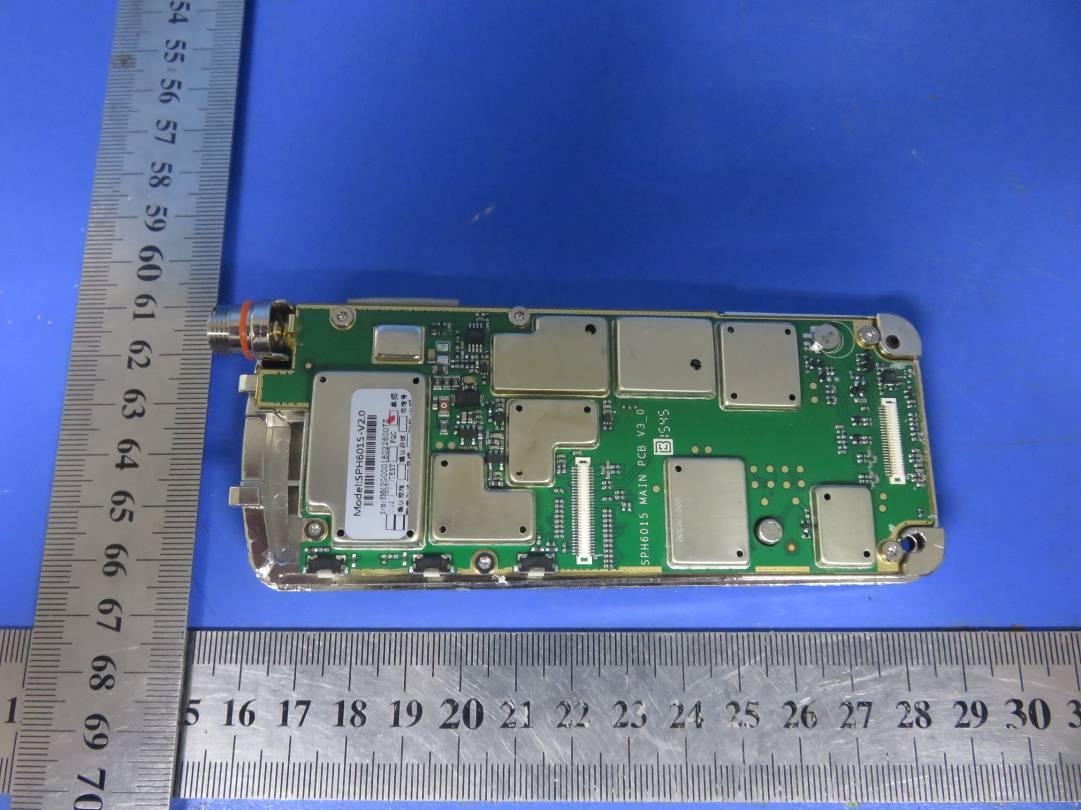 FCC ID 2ABUBSPH6015S Internal Photos