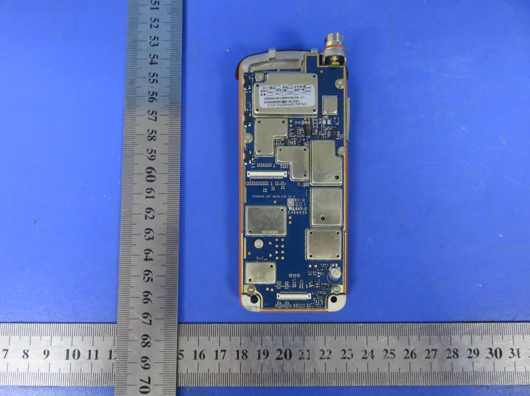 FCC ID 2ABUBSPH6050 Internal Photos