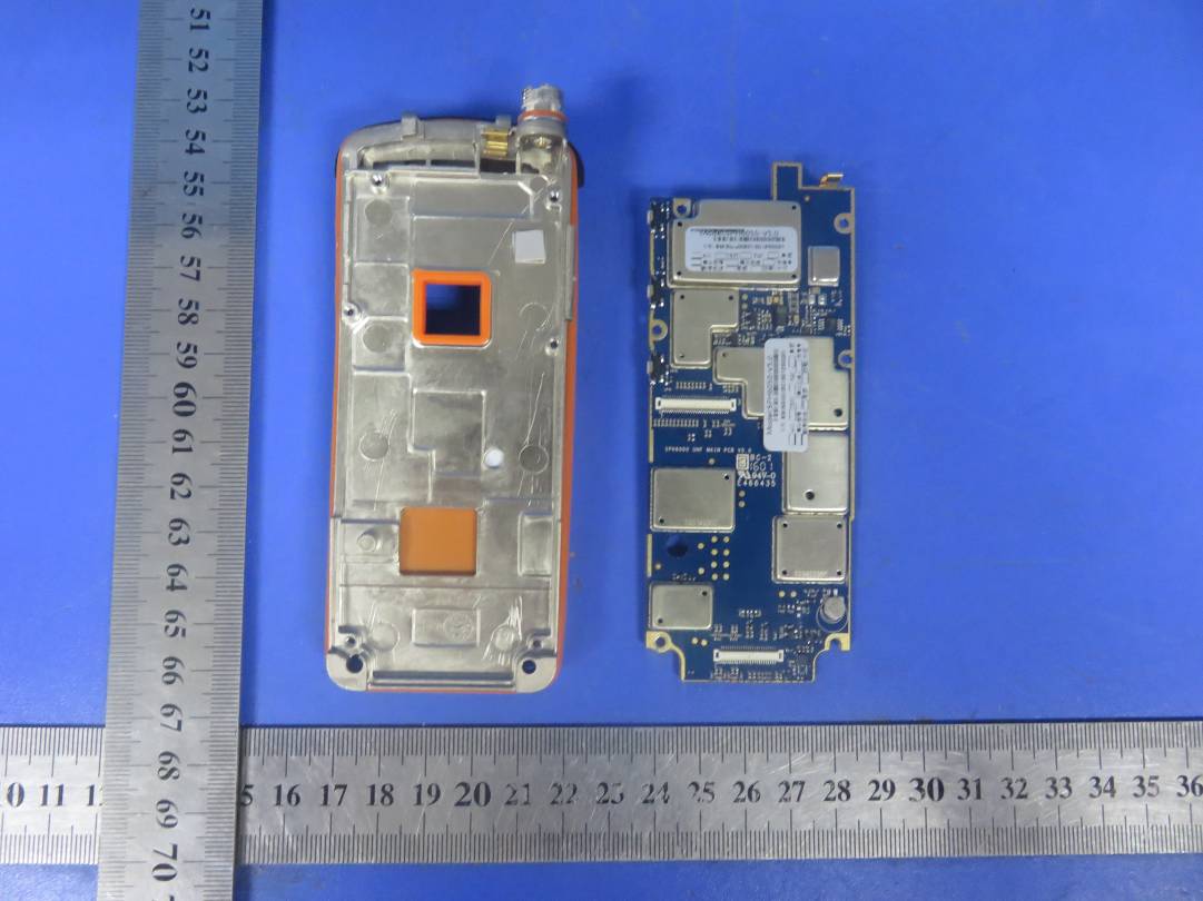 FCC ID 2ABUBSPH6050SK Internal Photos