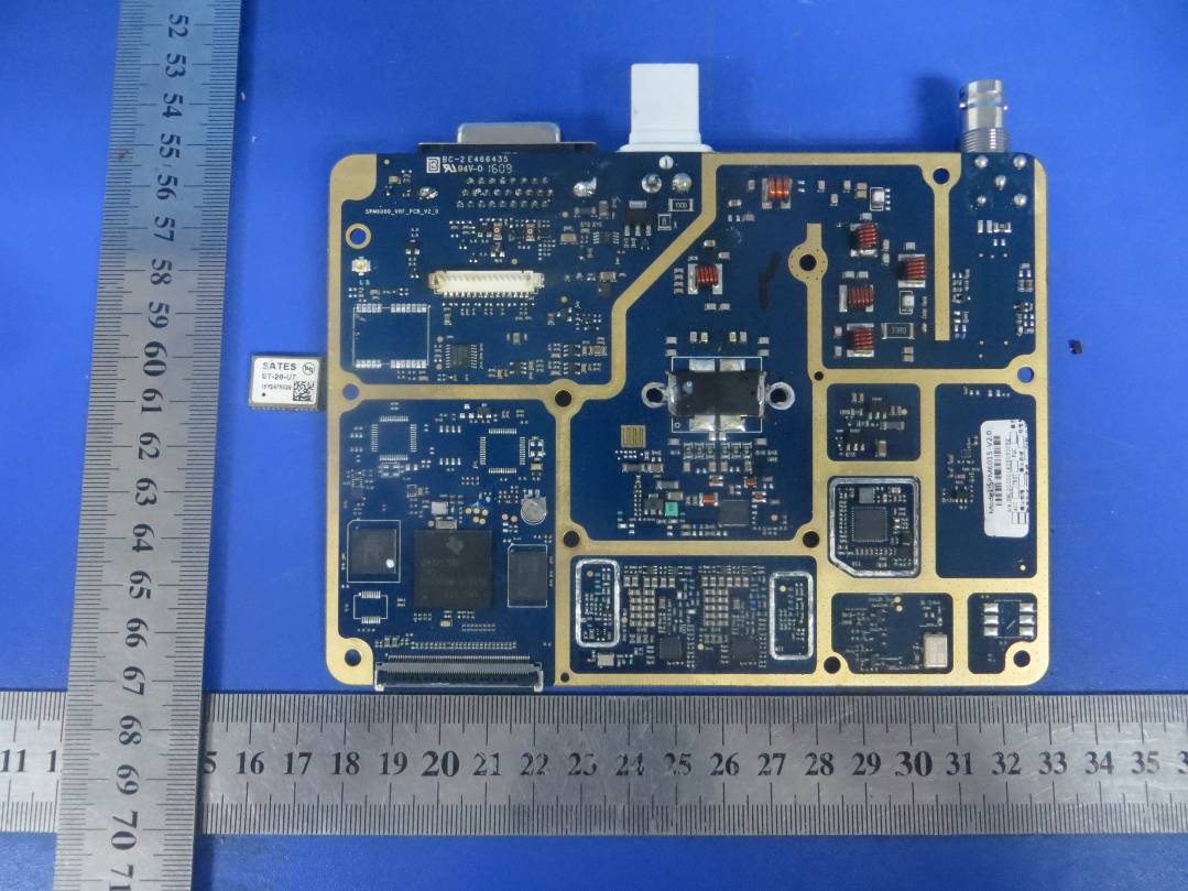 FCC ID 2ABUBSPM6015 Internal Photos