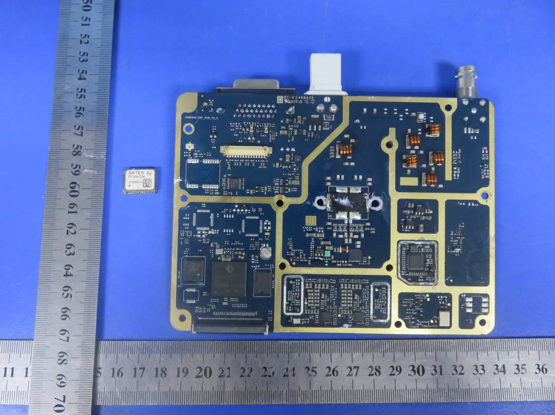 FCC ID 2ABUBSPM6050 Internal Photos