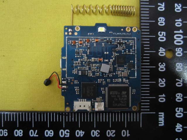 FCC ID 2ABUBST3 Internal Photos