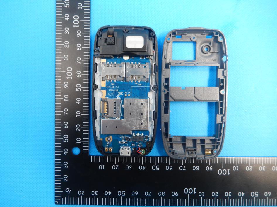 FCC ID 2ABV4A2WH Internal Photos