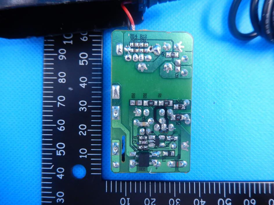 FCC ID 2ABV4A2WH Internal Photos