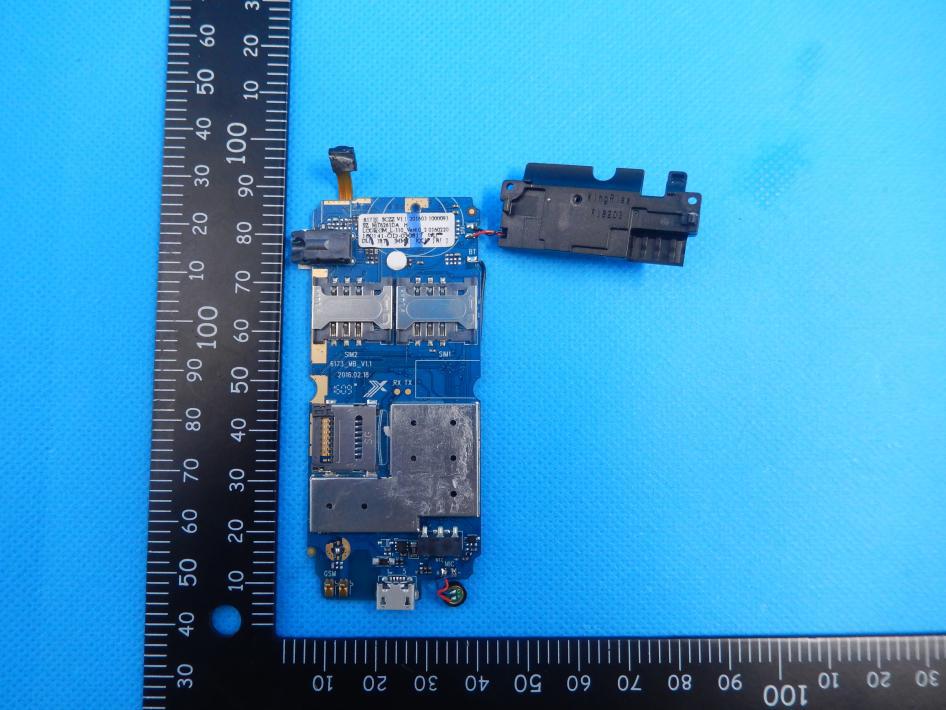 FCC ID 2ABV4A2WH Internal Photos