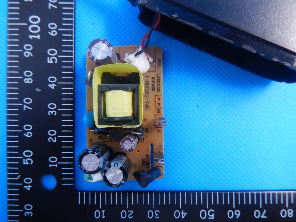 FCC ID 2ABV4A2WH Internal Photos